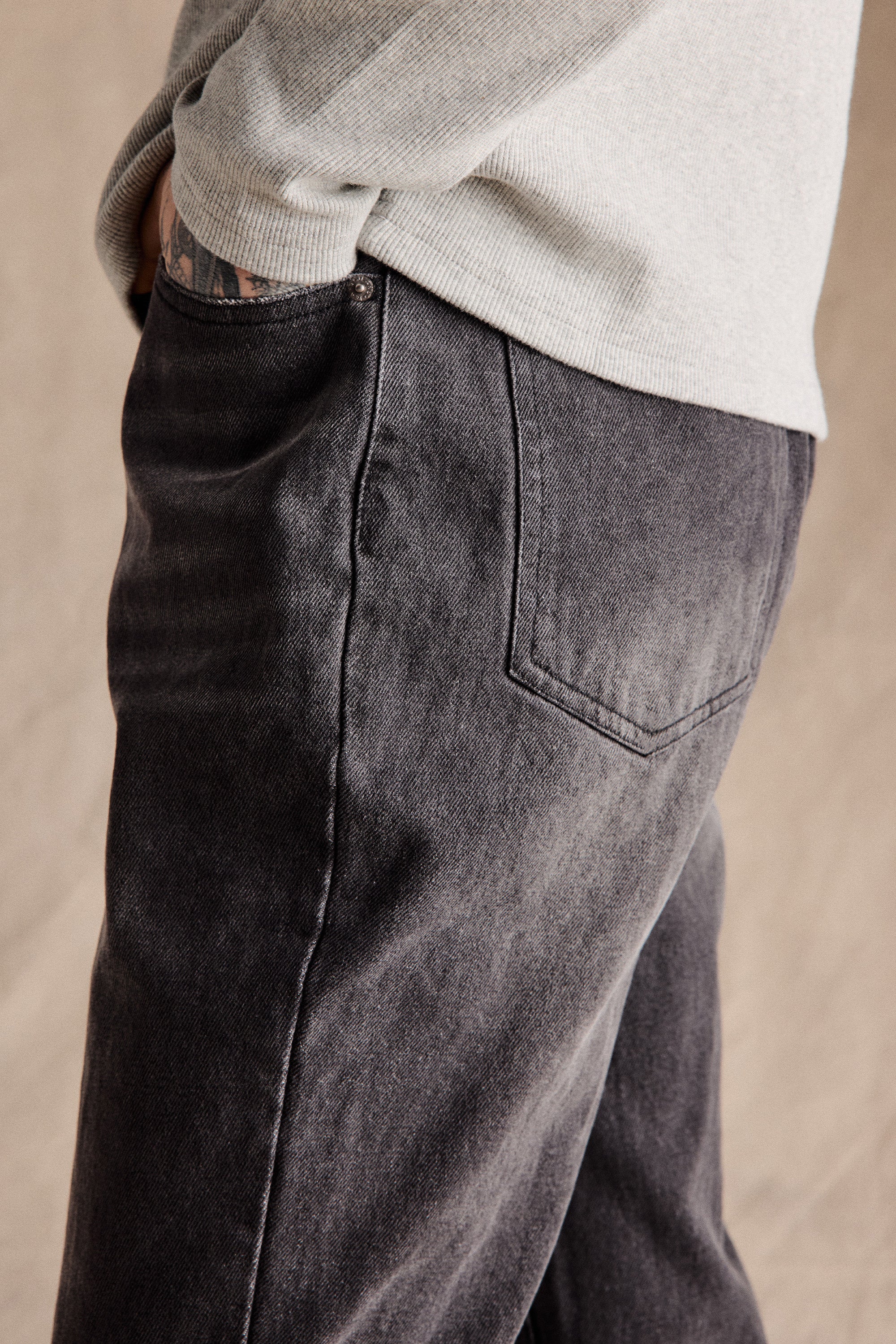 Walker Bootcut Jeans | Charcoal - Image 5