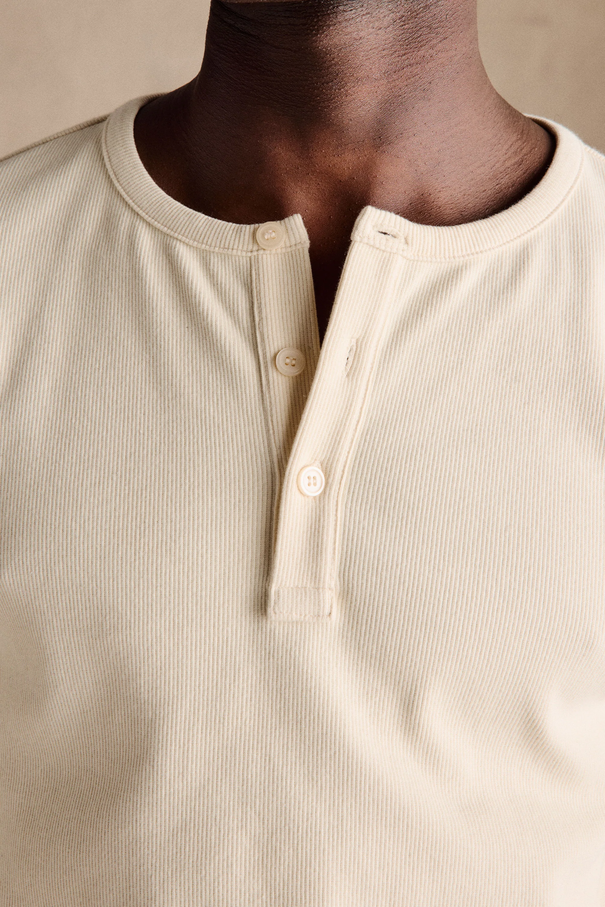 Ribbed Henley Shirt | Beige - Image 5