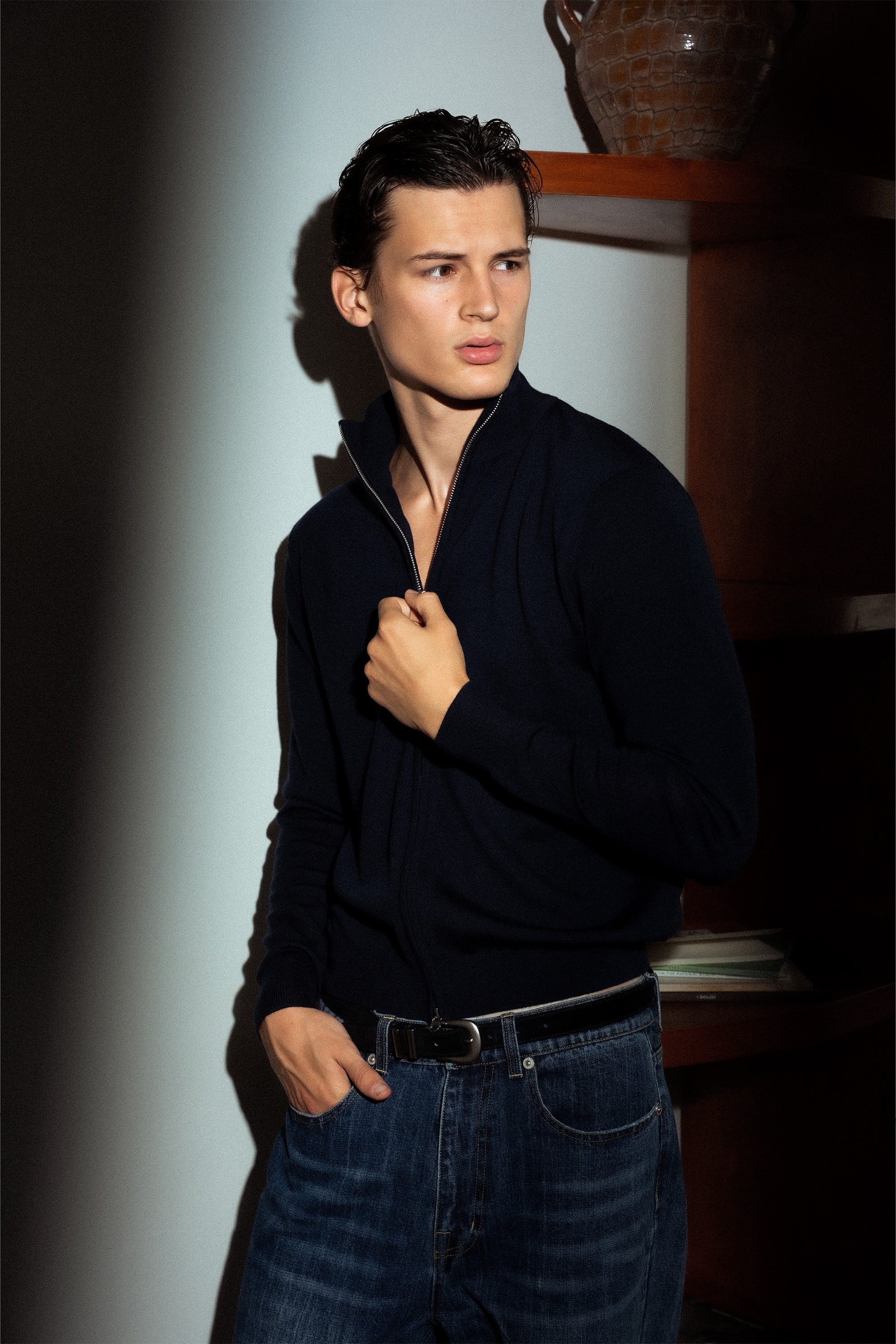 Hawke Slim Zip Vest | Navy - Image 5
