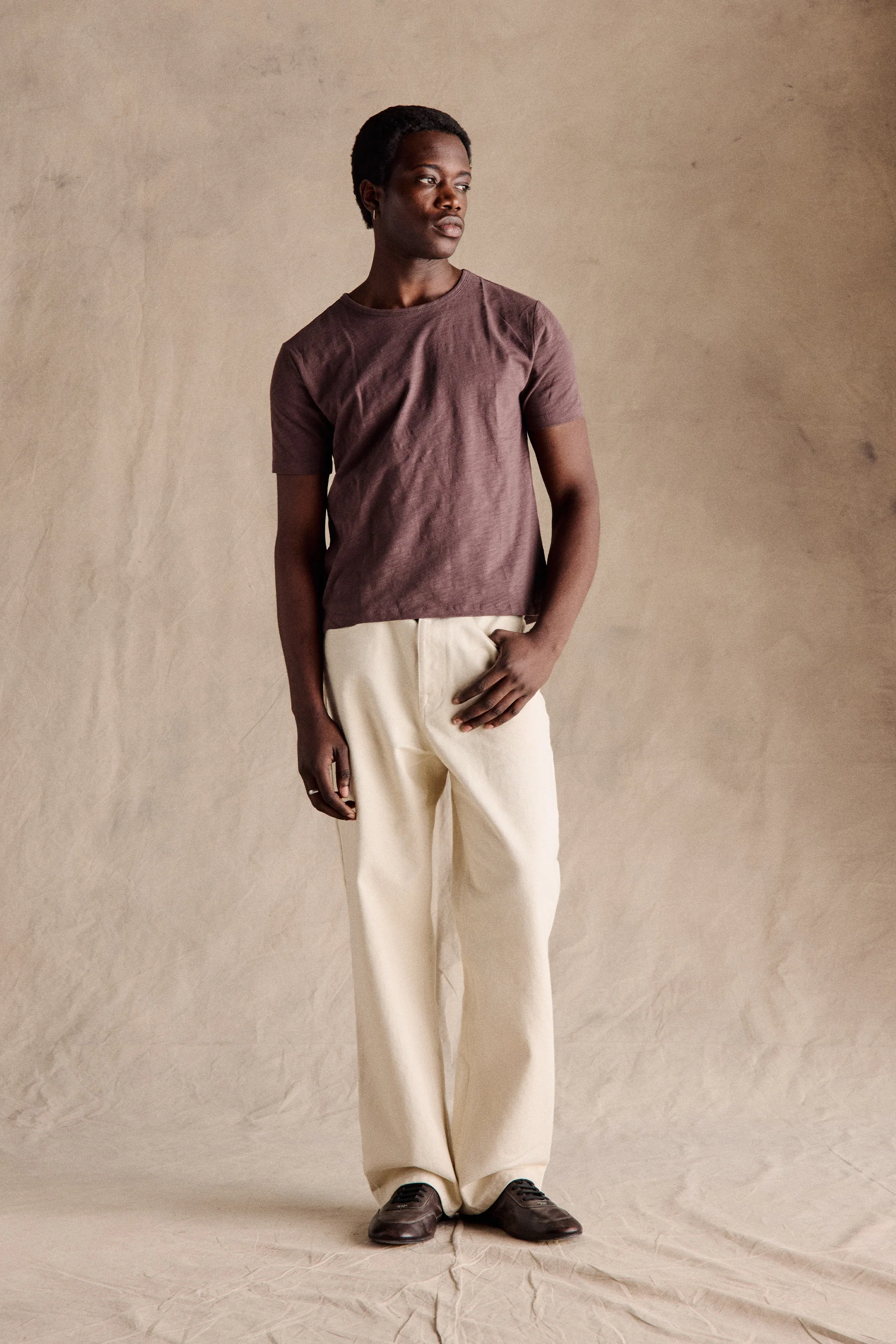 Steve Slub Cotton Tee | Dark Brown - Image 4
