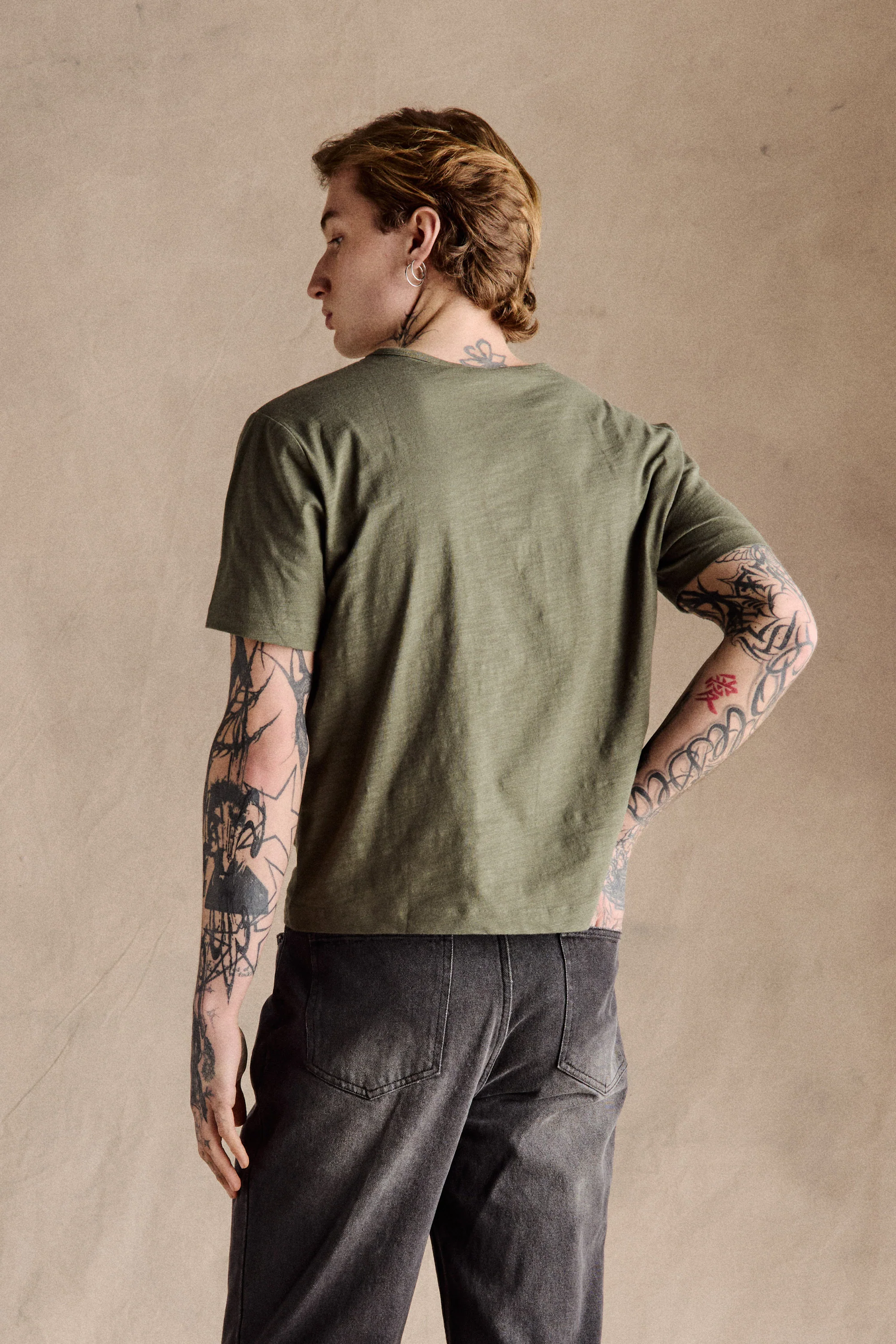 Steve Slub Cotton Tee | Green - Image 3